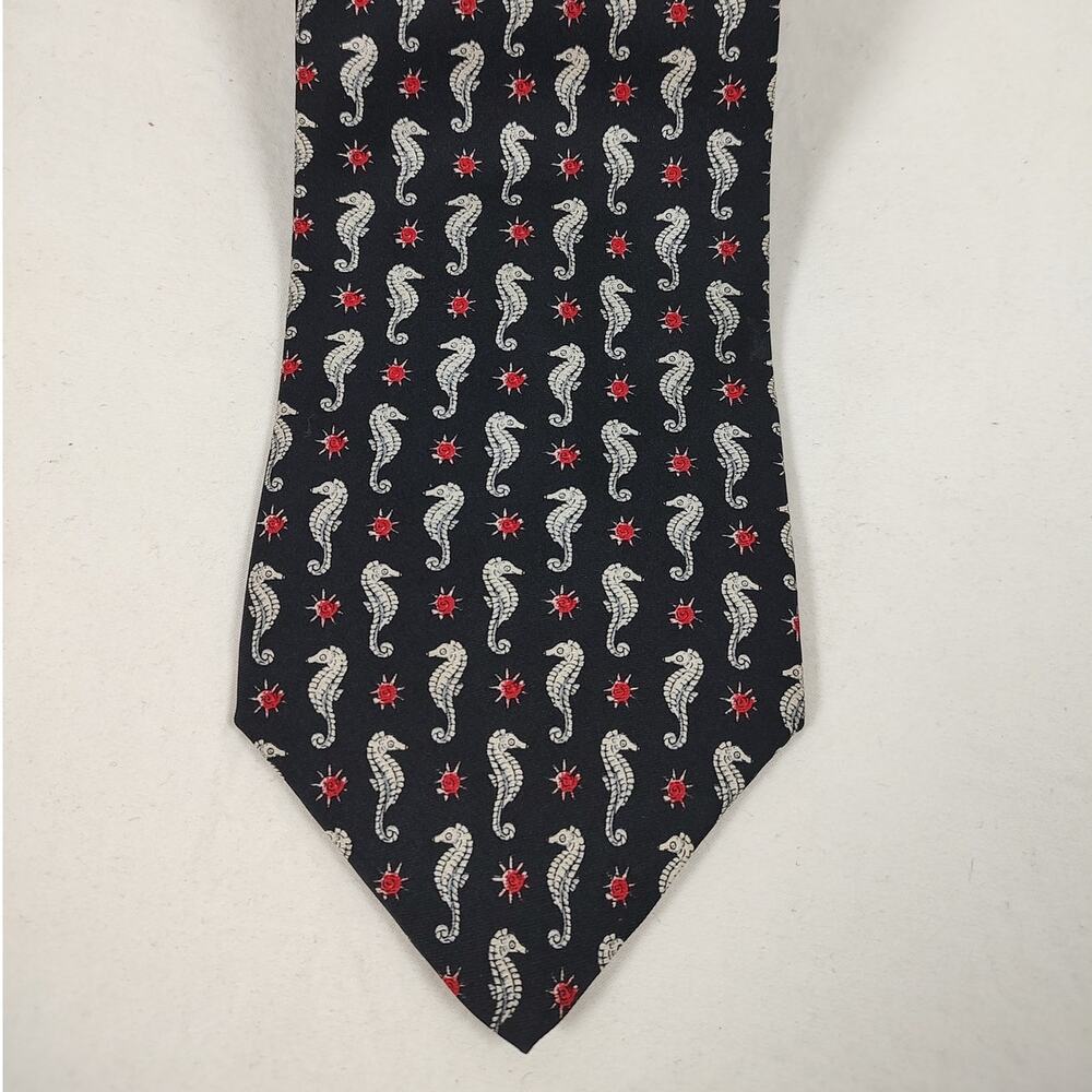 VTG Vivace Silk Tie Black Seahorse Novelty Pattern Red Sunburst Nautical Beach
